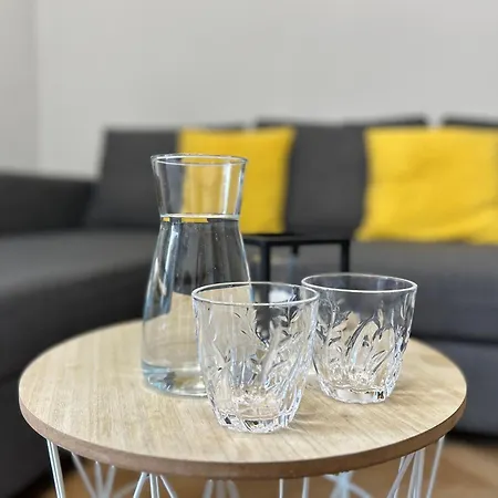 アパート Z Balkonem I Parkingiem ヴロツワフ